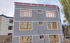 Noor Guest House